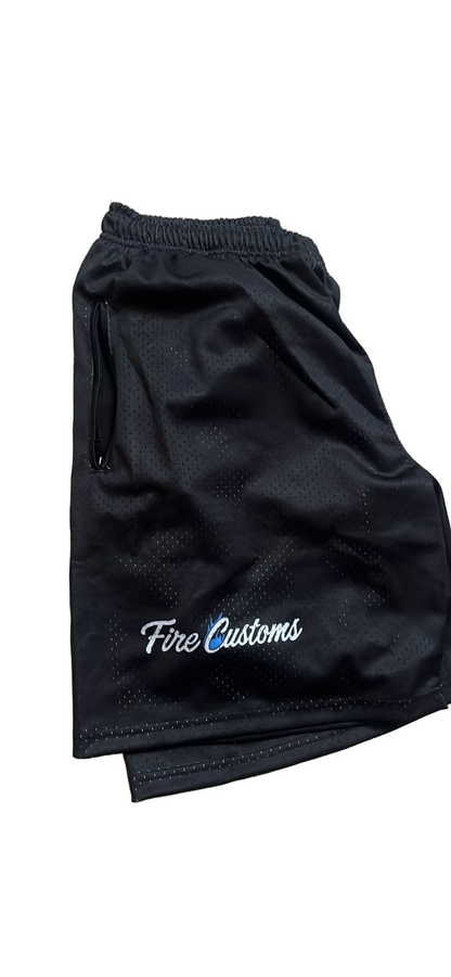 Breathable Shorts with zip pockets